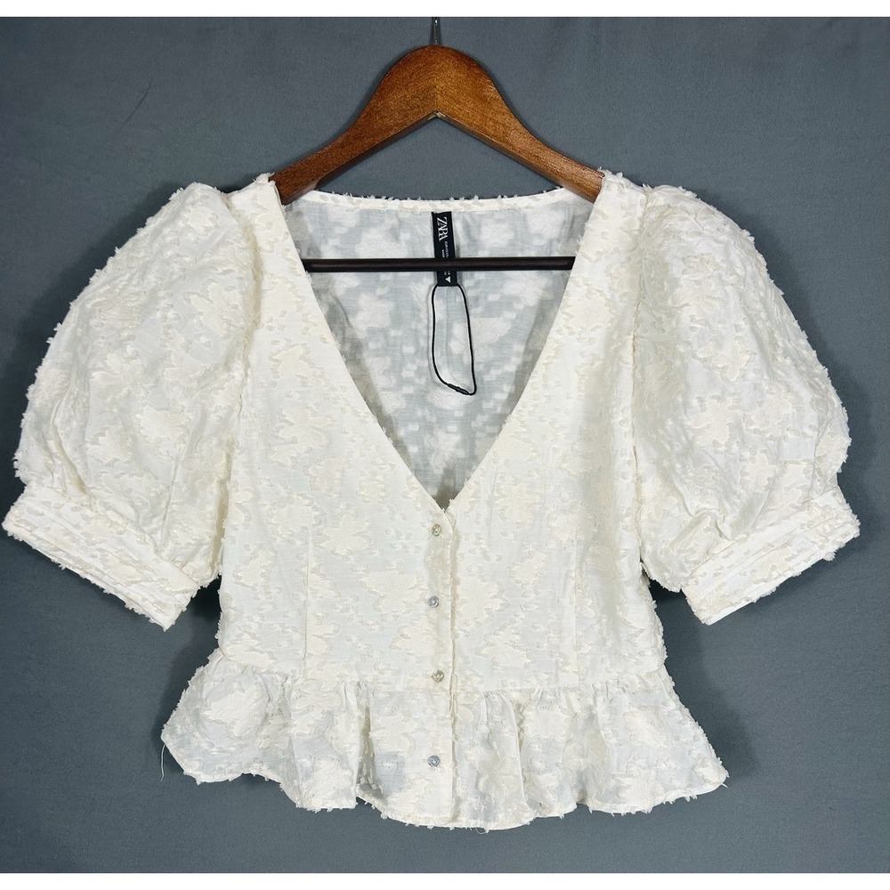 Zara Puff Sleeve Crochet Ivory Peplum‎ Top Size XS Coquette Romantic Cottagecore